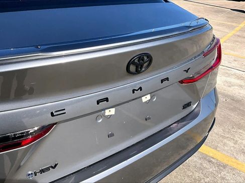Certified 2025 Toyota Camry SE w/ Convenience Package image 30