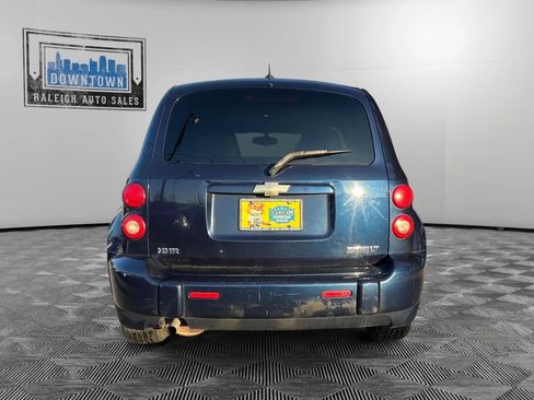 Used 2010 Chevrolet HHR LT image 7