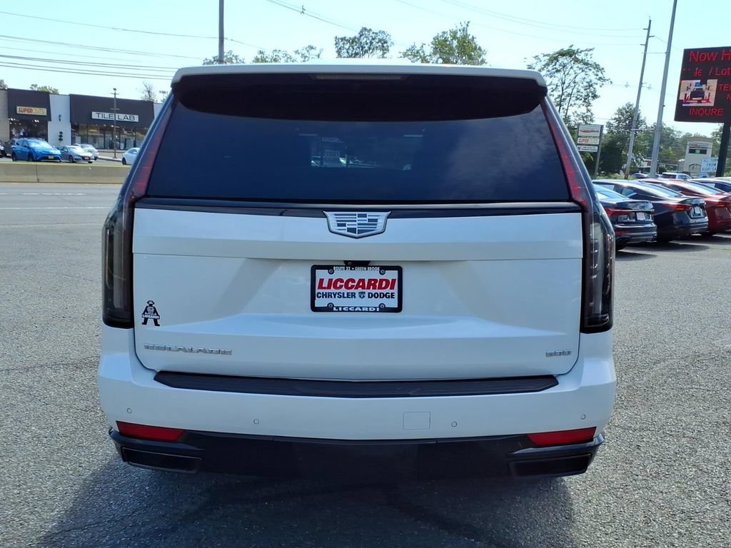 Used 2022 Cadillac Escalade Sport w/ Touring Package AWD/4WD image 6