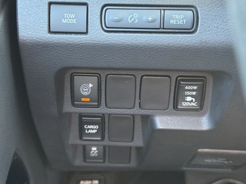 Used 2022 Nissan Frontier Pro-X w/ Pro-X Premium Package RWD image 22