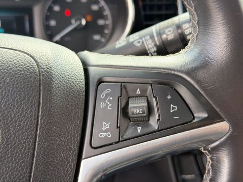 Used 2017 Buick Encore Preferred image 27