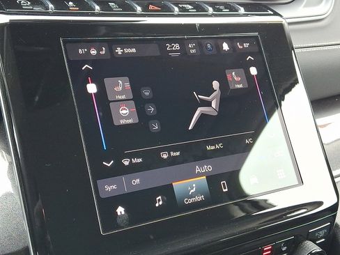 Certified 2023 Jeep Grand Cherokee Laredo w/ Luxury Tech Group I image 19