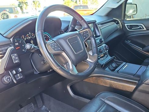 Used 2019 GMC Yukon XL Denali w/ Open Road Package image 16