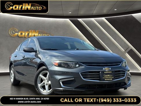 Used 2017 Chevrolet Malibu LS FWD image 3