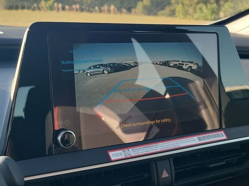 New 2026 Toyota Prius SE image 30