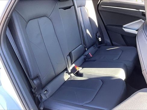 Certified 2025 Audi Q3 2.0T Premium w/ Convenience Package image 18