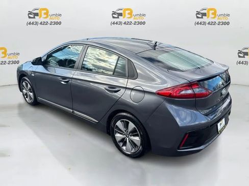 Used 2019 Hyundai Ioniq Plug-In Hybrid image 7