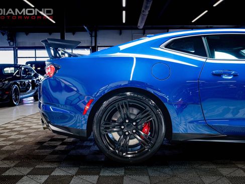 Used 2023 Chevrolet Camaro ZL1 image 27