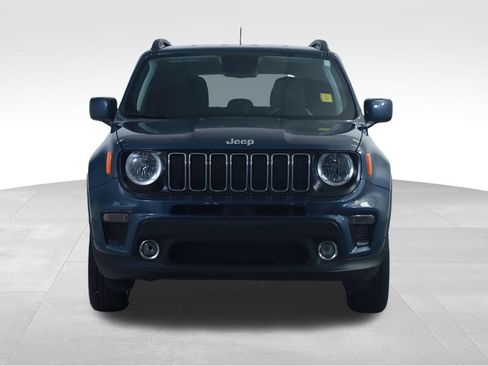 Used 2020 Jeep Renegade Latitude w/ Cold Weather Group AWD/4WD image 4