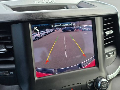 Used 2020 RAM 1500 Big Horn AWD/4WD image 20