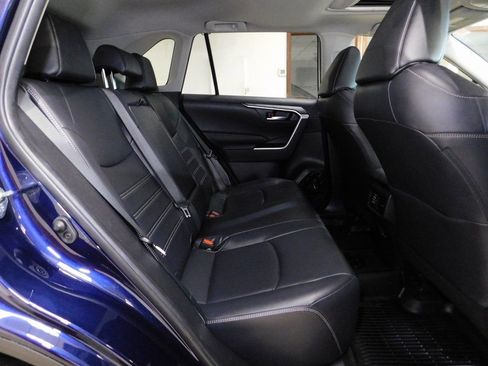 Used 2019 Toyota RAV4 XLE Premium w/ Cold Weather Package image 83