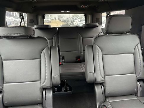 Used 2026 GMC Yukon XL Denali w/ Sun & Power Step Package RWD image 12