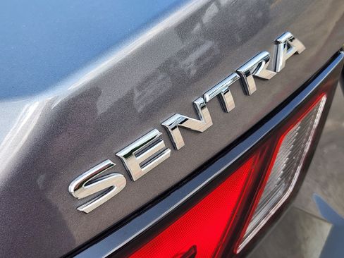 Used 2024 Nissan Sentra S FWD image 8