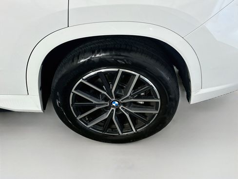 Used 2026 BMW X1 xDrive28i AWD/4WD image 11