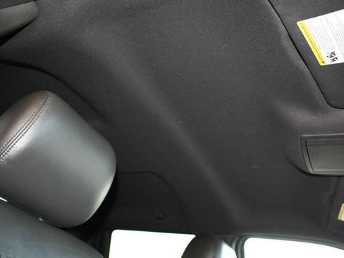 Used 2014 Ford F150 Platinum image 24