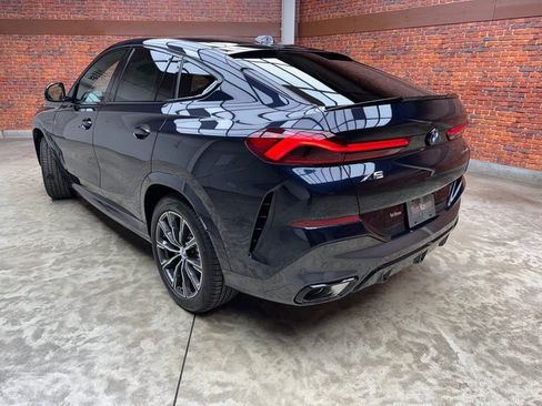 New 2026 BMW X6 xDrive40i w/ Executive Package image 3