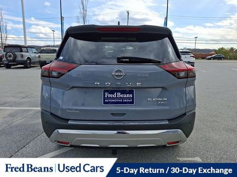 Certified 2022 Nissan Rogue Platinum w/ Head-Up Display Package AWD/4WD image 11