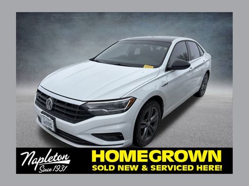 Used 2019 Volkswagen Jetta R-Line image 1