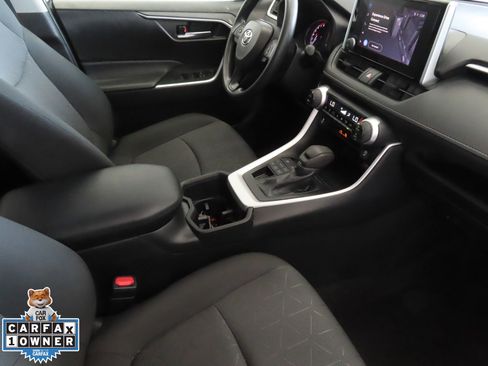 Used 2023 Toyota RAV4 XLE image 24