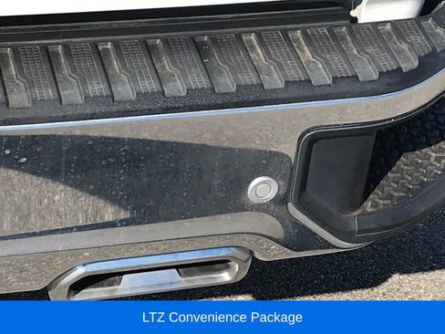 Used 2024 Chevrolet Silverado 1500 LTZ AWD/4WD image 4
