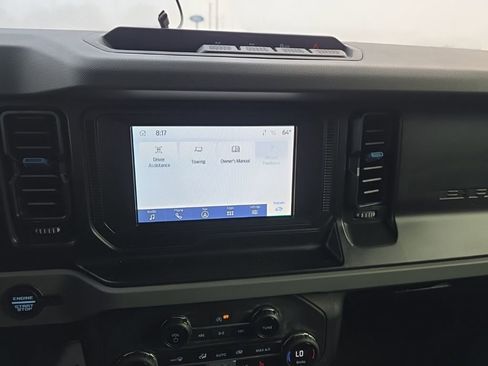 Used 2023 Ford Bronco Black Diamond image 19