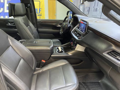 Used 2021 Chevrolet Tahoe Z71 w/ Luxury Package image 26
