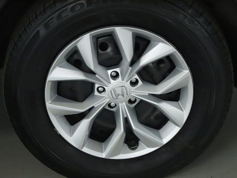 Used 2024 Honda CR-V LX image 10