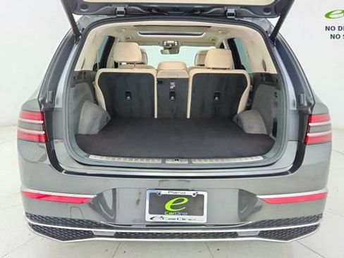 Used 2025 Genesis GV80 2.5T Advanced AWD/4WD image 14