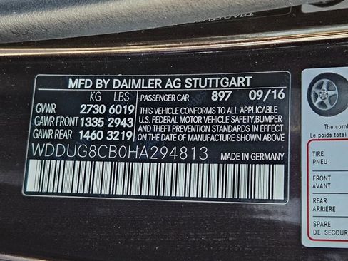 Used 2017 Mercedes-Benz S 550 Sedan image 24