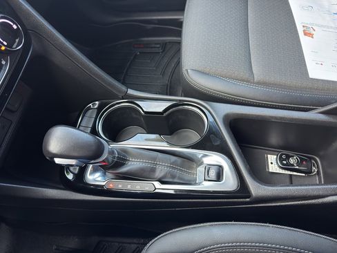 Used 2022 Buick Encore GX Preferred w/ Cold Weather Comfort Package image 26