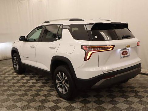Used 2025 Chevrolet Equinox LT w/ Convenience Package II FWD image 24