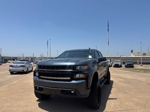 Used 2020 Chevrolet Silverado 1500 Custom w/ Custom Value Package RWD image 7