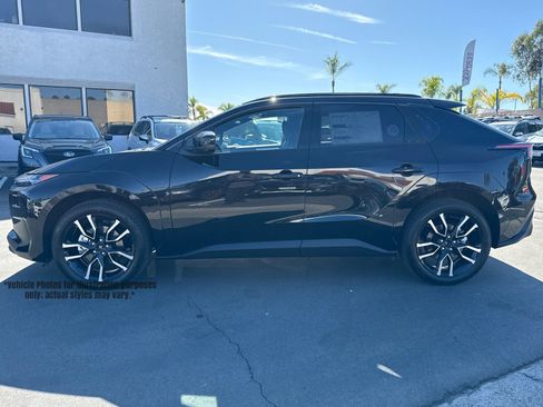 New 2026 Subaru Solterra image 4