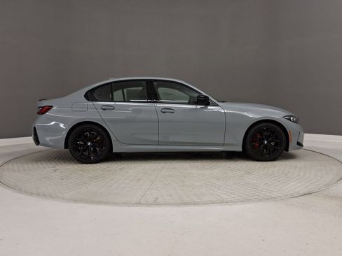 New 2026 BMW 330i Sedan w/ M Sport Package image 5