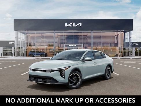 New 2026 Kia K4 EX FWD image 1