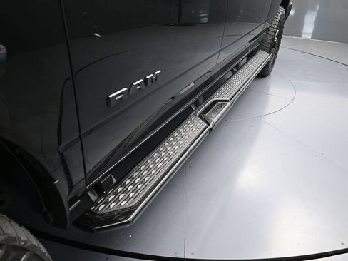 Used 2024 RAM 3500 Laramie w/ Night Edition image 41