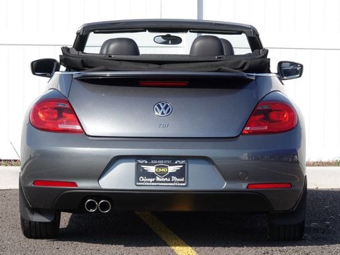 Used 2013 Volkswagen Beetle TDI FWD image 20