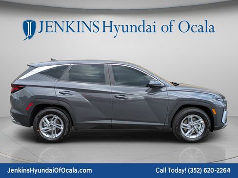 New 2026 Hyundai Tucson SE FWD image 2