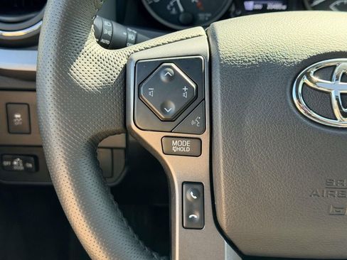 Certified 2022 Toyota Tacoma TRD Sport w/ TRD Premium Sport Package image 9