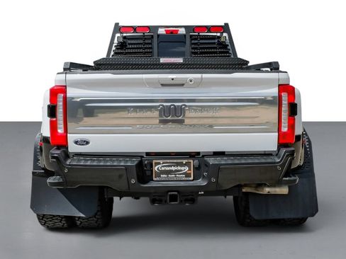 Used 2024 Ford F350 King Ranch w/ FX4 Off-Road Package AWD/4WD image 8