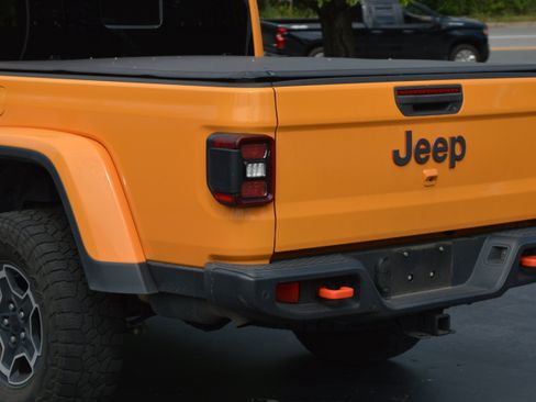 Used 2021 Jeep Gladiator Mojave AWD/4WD image 3