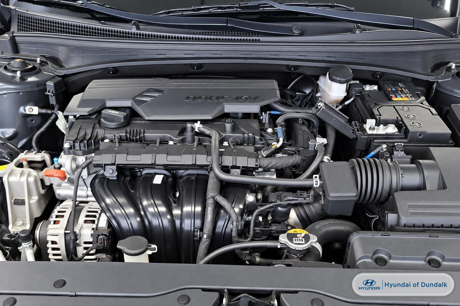 Used 2022 Hyundai Elantra SE FWD image 14