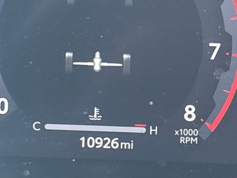 Used 2024 Toyota Tacoma TRD Off-Road image 23