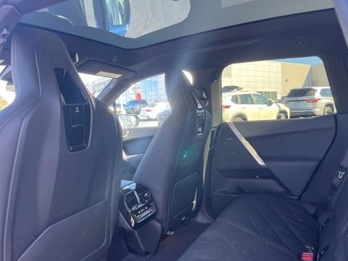 Used 2024 BMW iX xDrive50 w/ Sport Package image 19