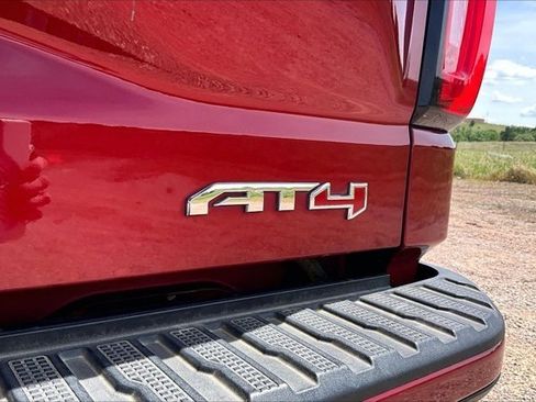 Used 2019 GMC Sierra 1500 AT4 w/ AT4 Premium Package AWD/4WD image 24
