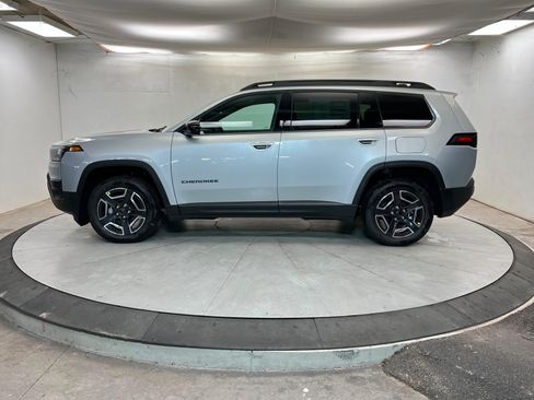 New 2026 Jeep Cherokee Limited AWD/4WD image 2
