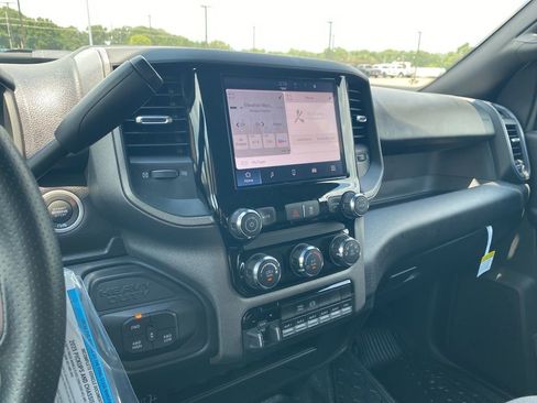 New 2025 RAM 3500 Tradesman w/ Chrome Appearance Group image 24