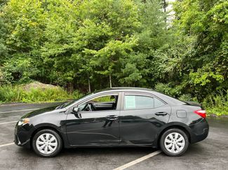 Used 2015 Toyota Corolla LE FWD video 2