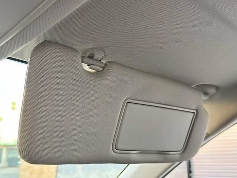Used 2023 Honda CR-V EX-L image 31