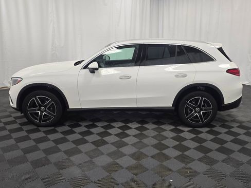New 2026 Mercedes-Benz GLC 300 GLC 300 image 3